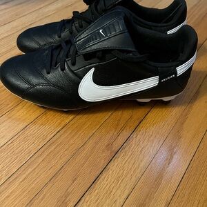 Nike Men’s Premier III FG Soccer Cleats